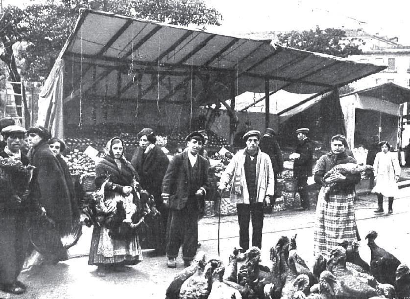 Escena de un mercado en Madrid a principios del siglo XX