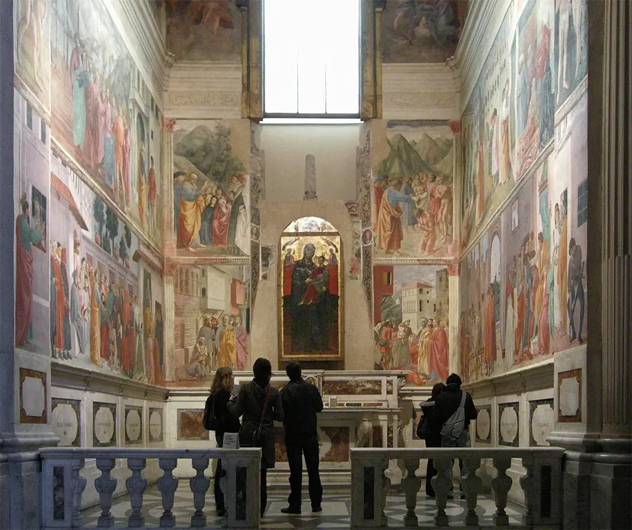 Vista interior de la Capilla Brancacci en la iglesia del Carmine, Florencia